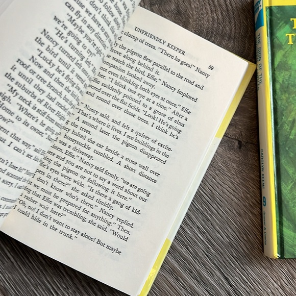 VINTAGE Y2K Nancy Drew book lot, 📚 by Carolyn Keene - Picture 9 of 11